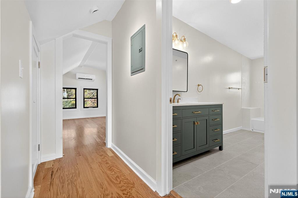 167 Harrison Avenue Property Photo 15