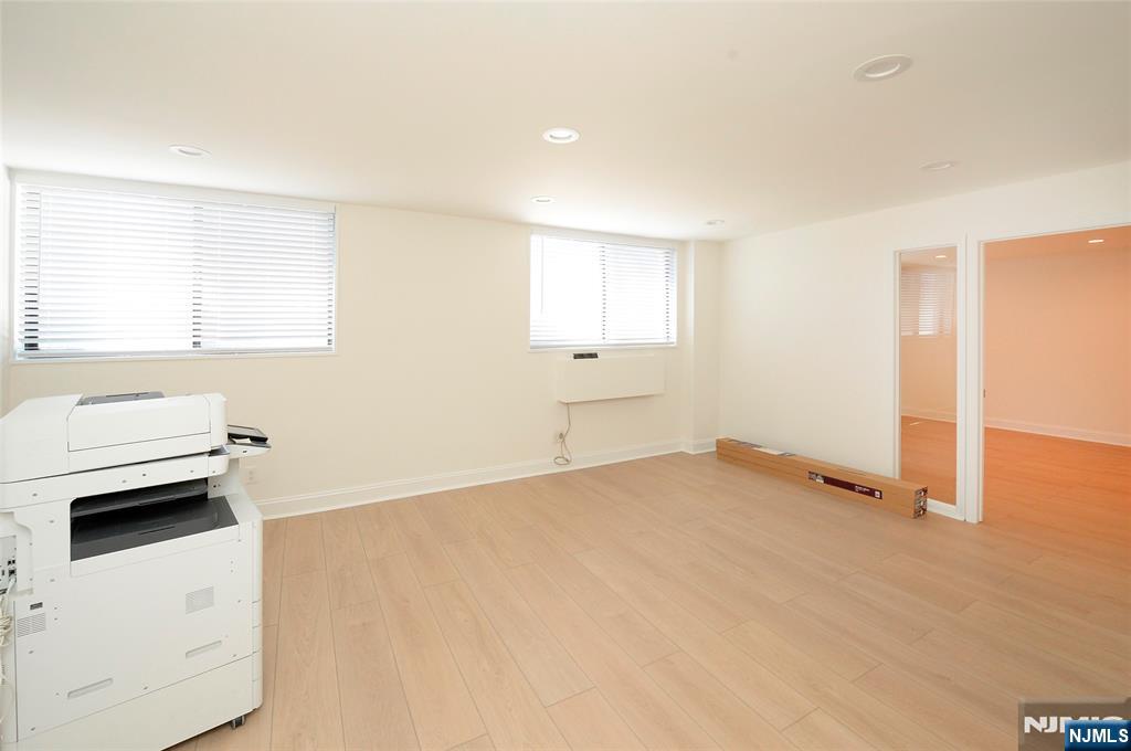 235 Prospect Avenue 2 / Le Property Photo 4