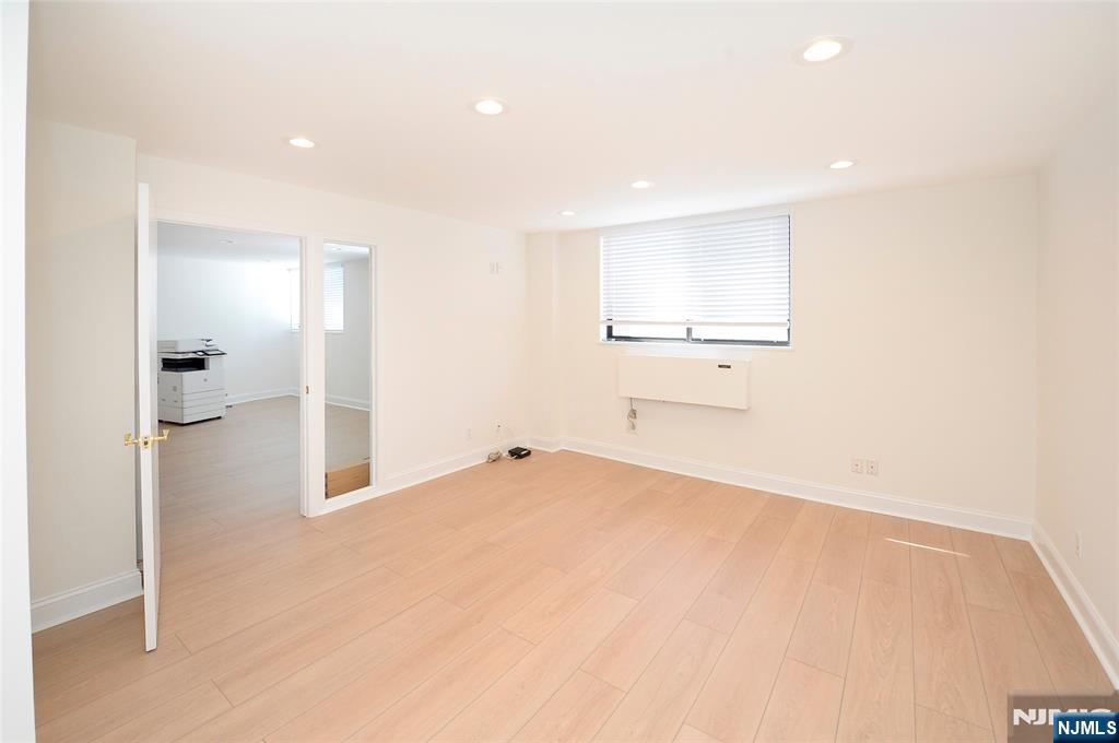 235 Prospect Avenue 2 / Le Property Photo 6