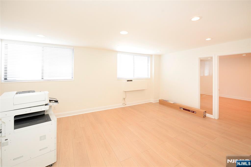 235 Prospect Avenue 2 / Le Property Photo 18