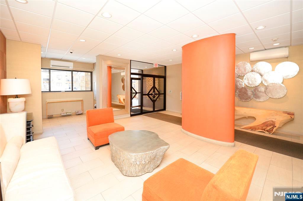 235 Prospect Avenue 2 / Le Property Photo 20