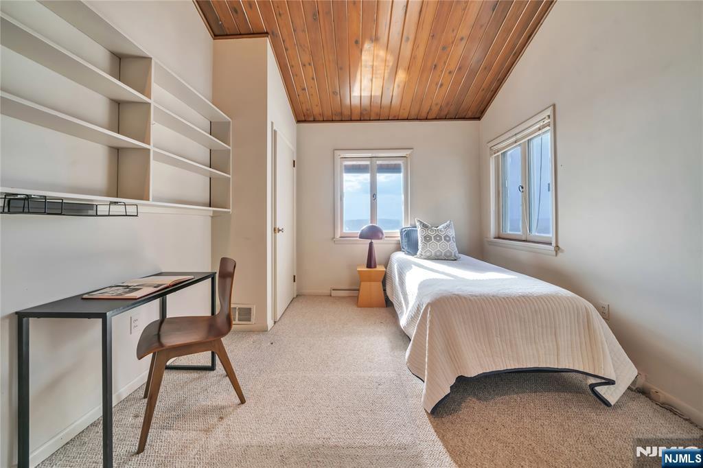 26007862 Property Photo 28