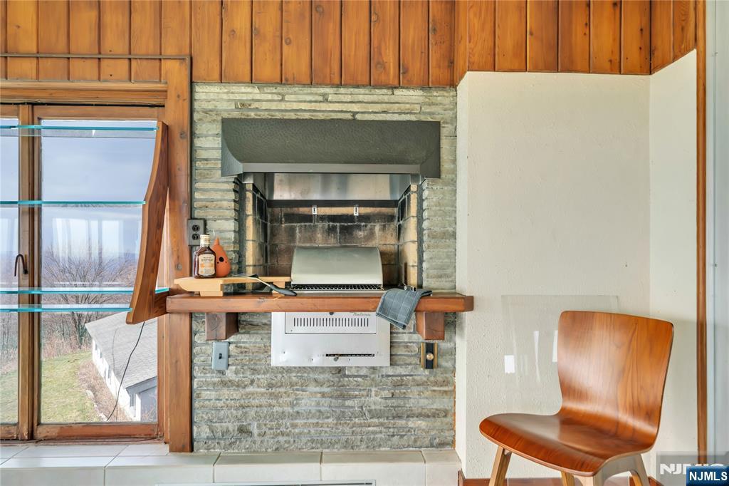26007862 Property Photo 33