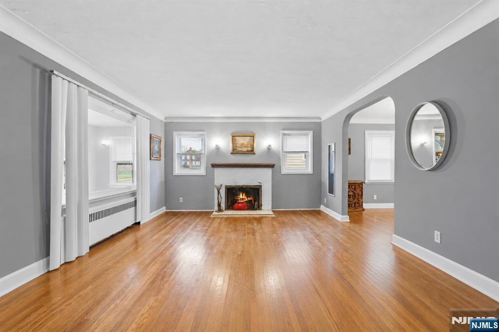 294 Park Avenue Property Photo 19