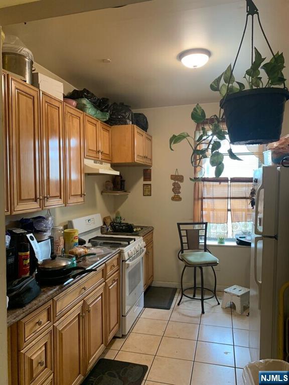 481 William Street Property Photo 5