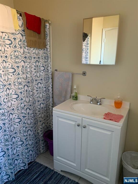 481 William Street Property Photo 10