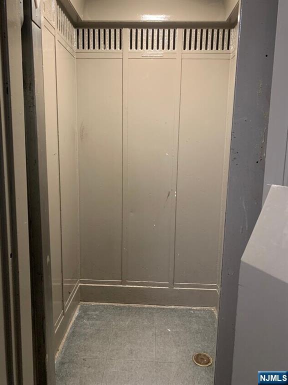 481 William Street Property Photo 33