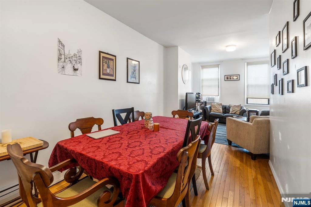 413 Adams Street Property Photo 17