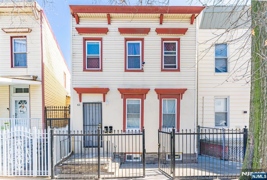 61 Cutler Street Property Photo 1