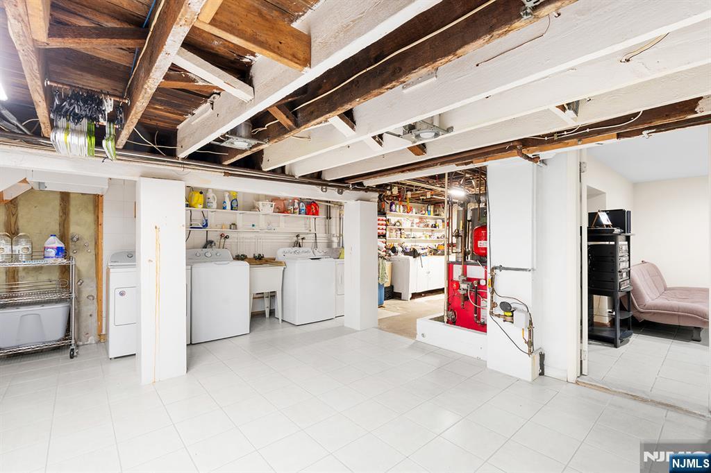 131 Johnston Avenue Property Photo 24