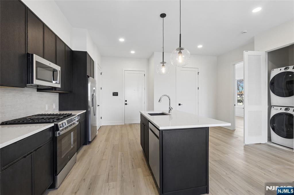 487 Market 203 Property Photo 6