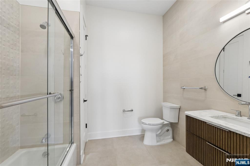 487 Market 203 Property Photo 10