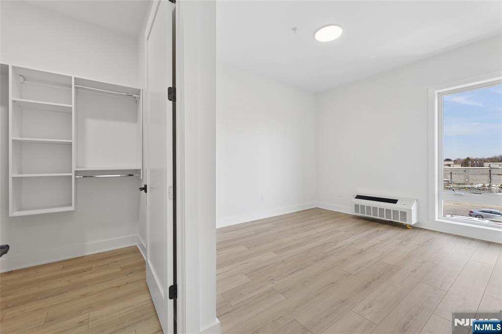 487 Market 203 Property Photo 13