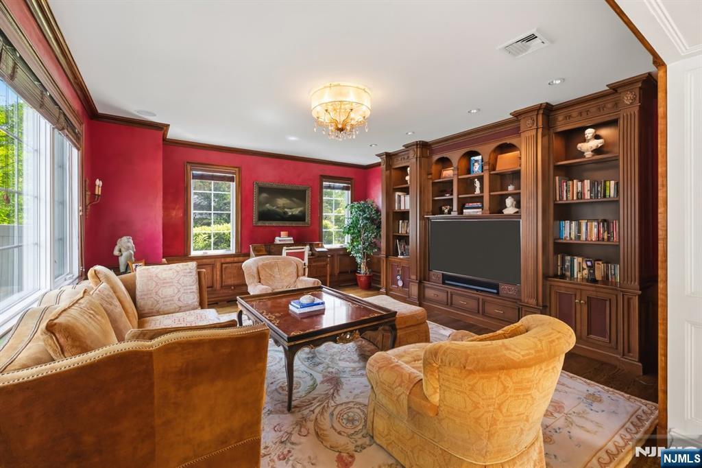 27 Roberts Road Property Photo 15