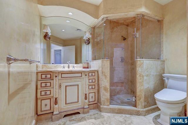 27 Roberts Road Property Photo 31