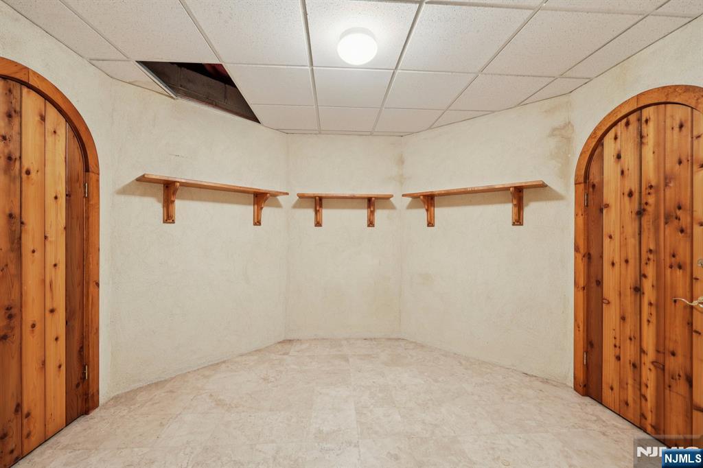 29 Hilltop Road Property Photo 38