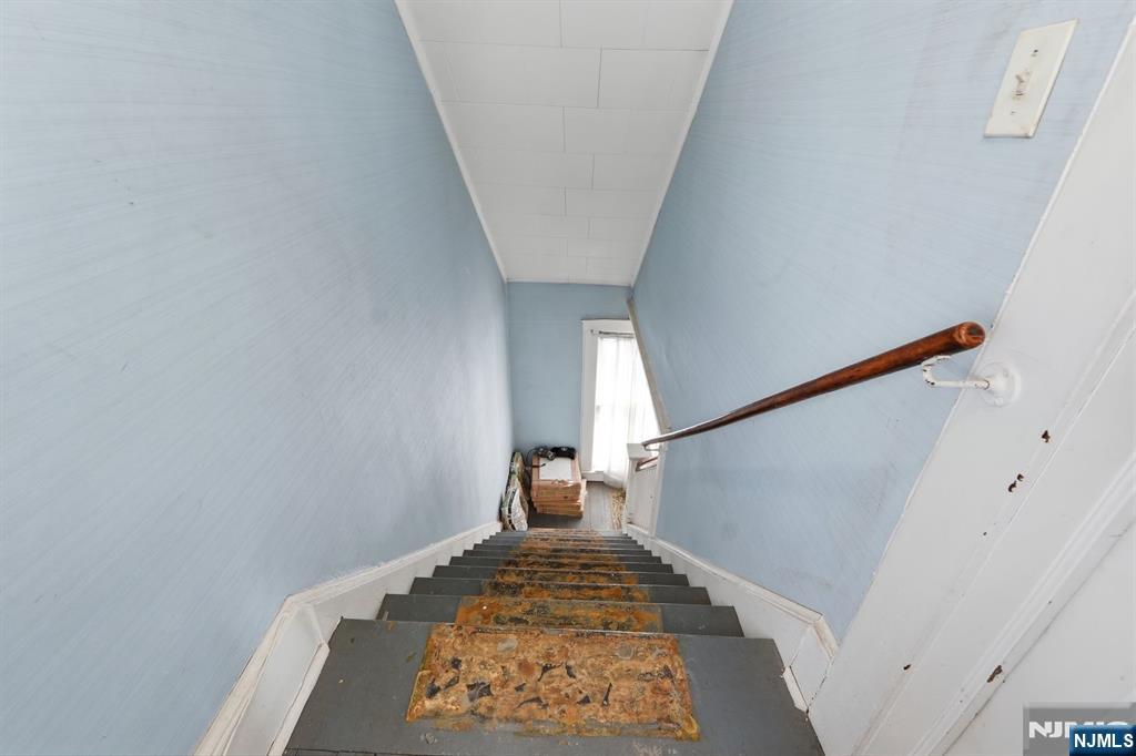53 Sunnyside Terrace Property Photo 8