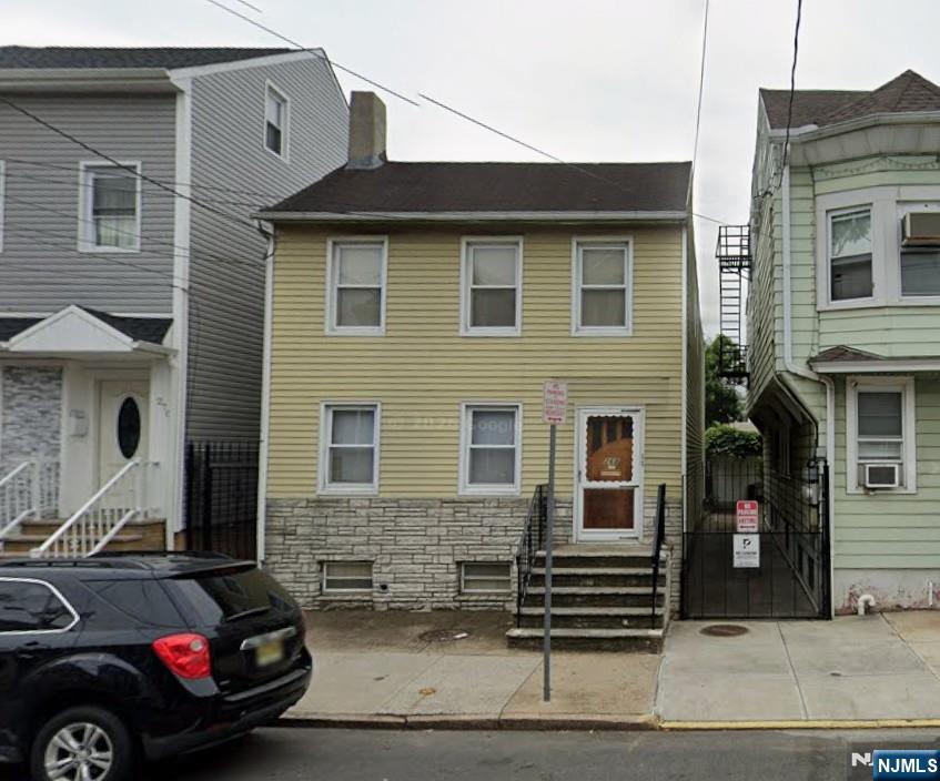 268 Walnut Street Property Photo 1