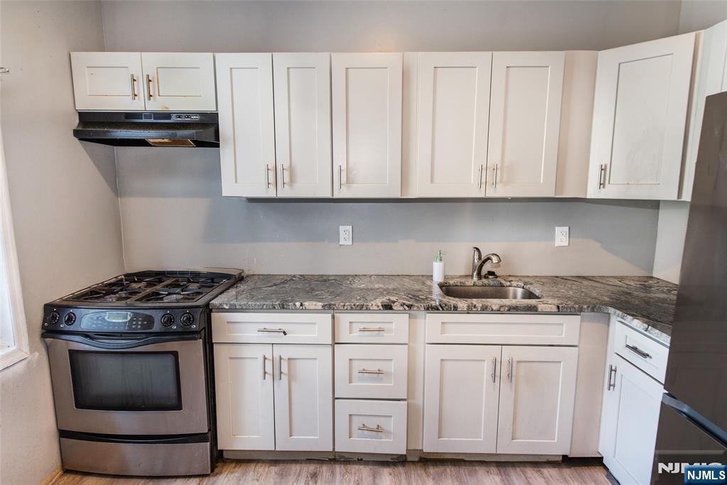 26011917 Property Photo 2