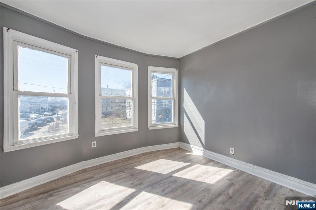 26011917 Property Photo 8
