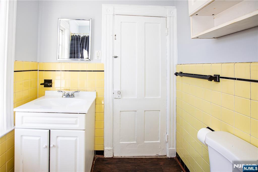 472 Passaic Street Property Photo 11