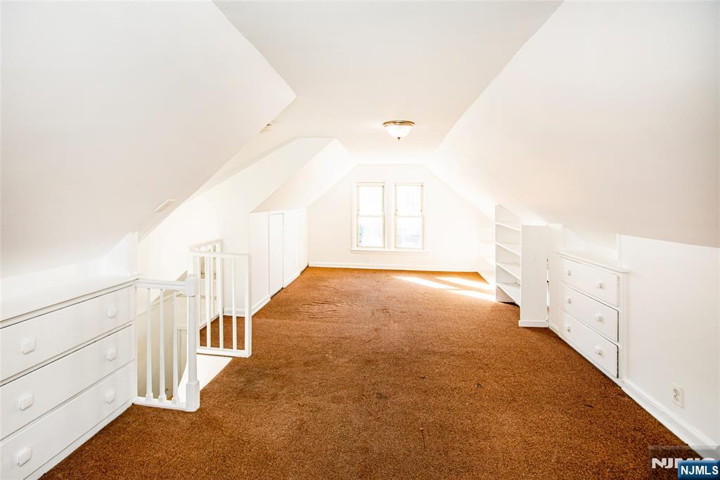 472 Passaic Street Property Photo 19