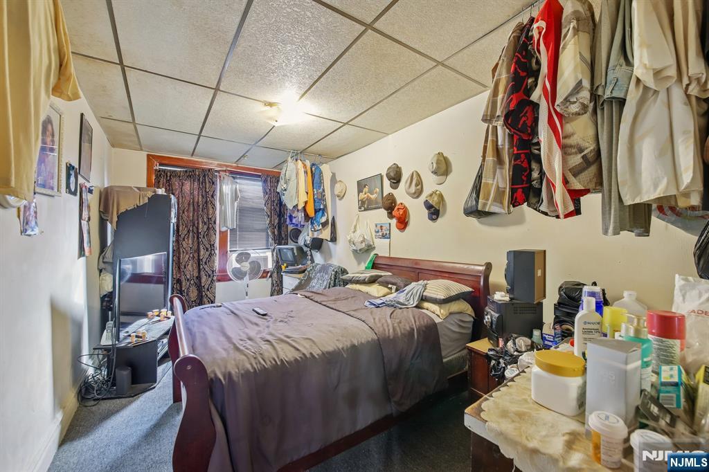 17 Myrtle Avenue Property Photo 5