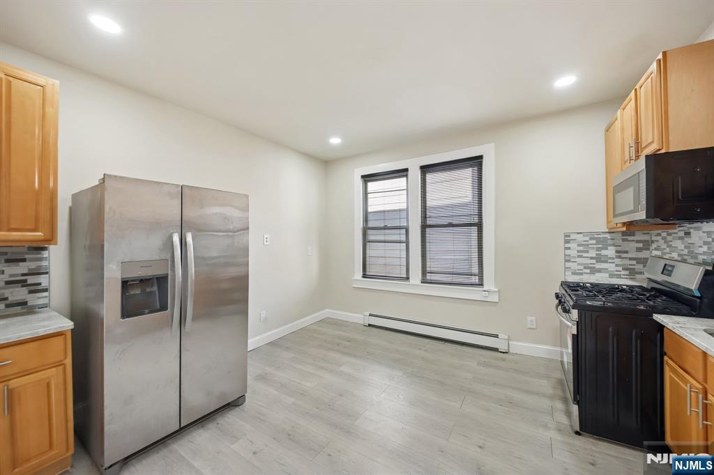 17 Myrtle Avenue Property Photo 8