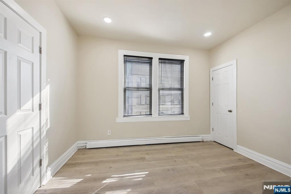 17 Myrtle Avenue Property Photo 10