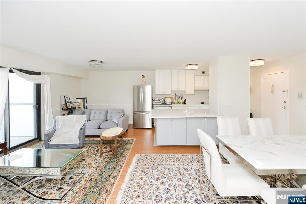 125 Prospect Avenue 10c Property Photo 4