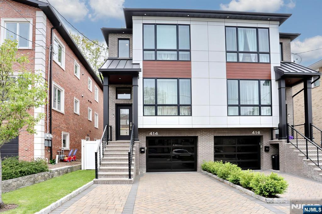 414 Lawton Avenue Property Photo 1