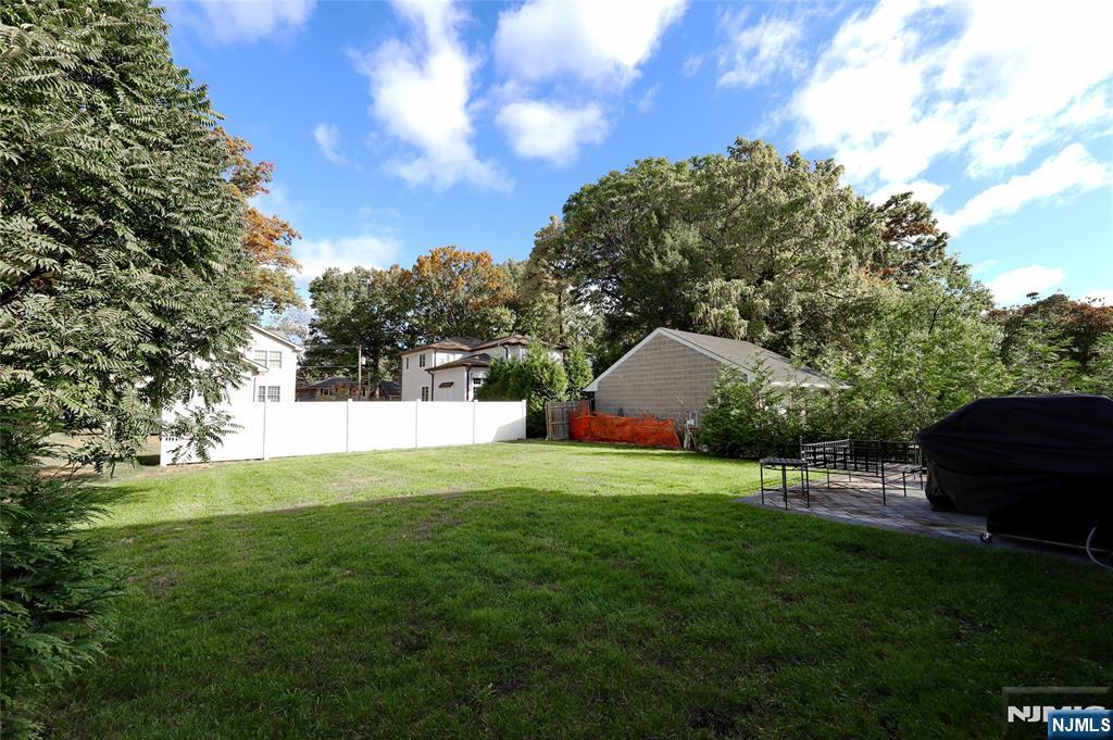 63 Sunset Lane Property Photo 2
