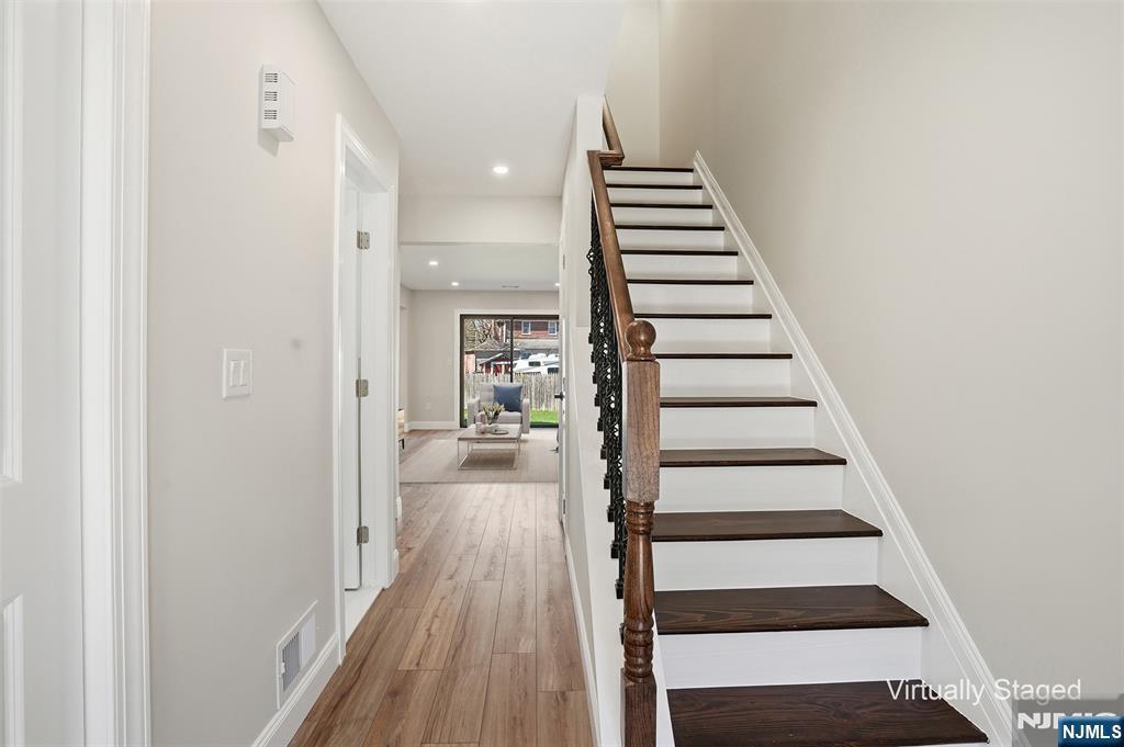 170 Knickerbocker Road Property Photo 4
