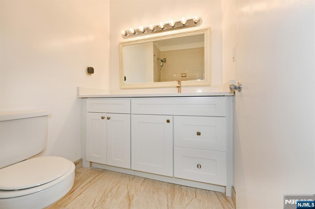 7004 Boulevard East 31a Property Photo 20