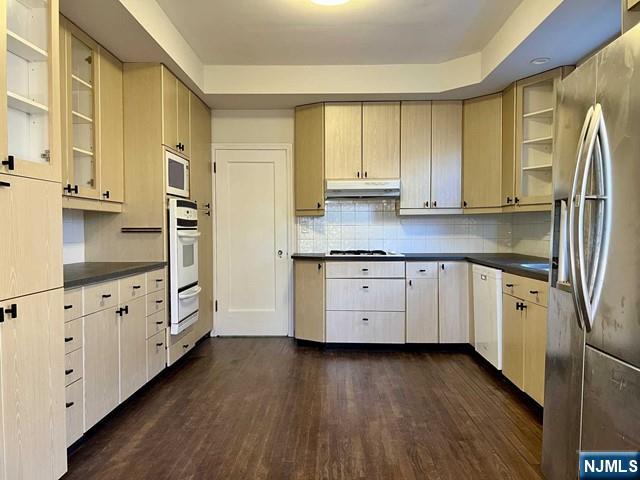 695 Palisade Avenue Property Photo 10
