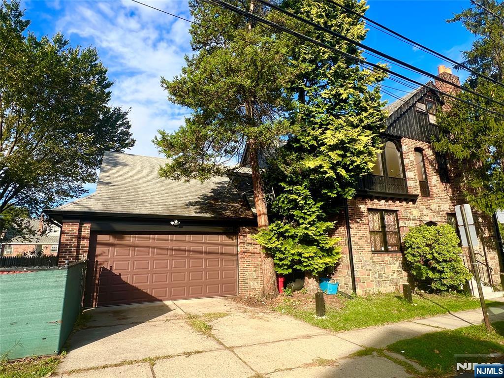695 Palisade Avenue Property Photo 25