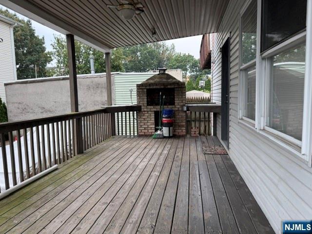 312 Centre Avenue 1 Property Photo 12