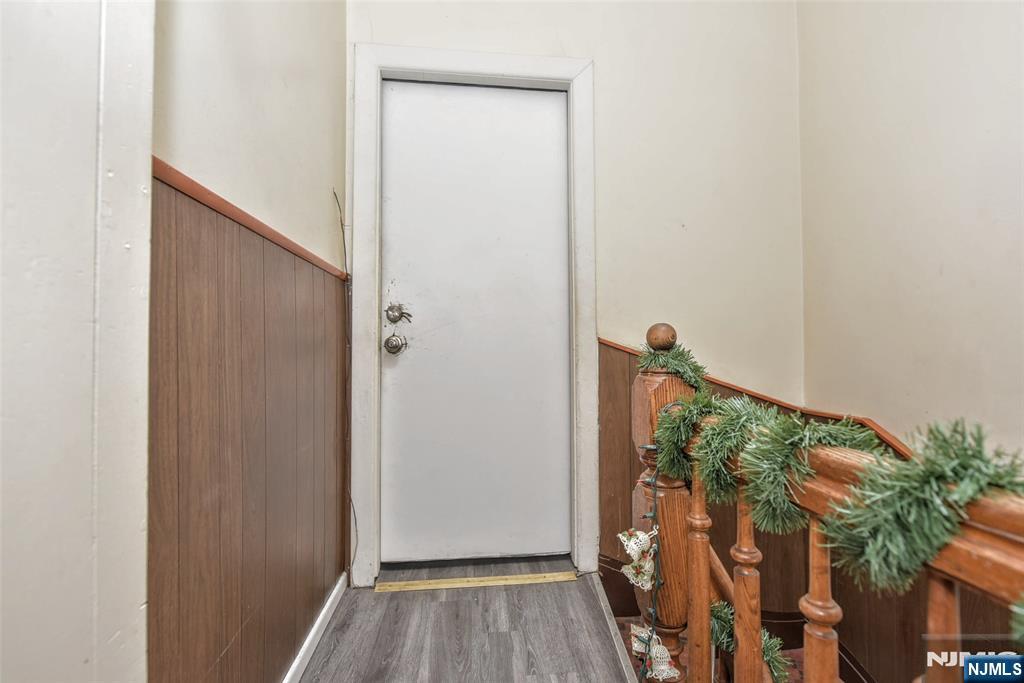 557 Hudson Avenue Property Photo 5