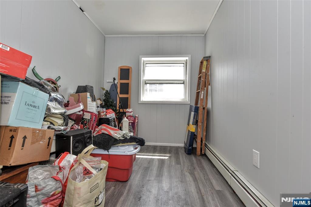 557 Hudson Avenue Property Photo 14
