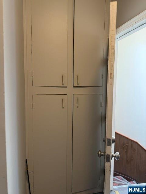 557 Hudson Avenue Property Photo 19