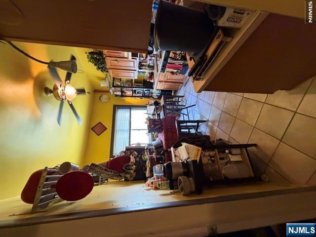 557 Hudson Avenue Property Photo 24