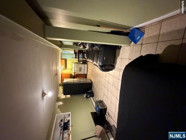 557 Hudson Avenue Property Photo 29