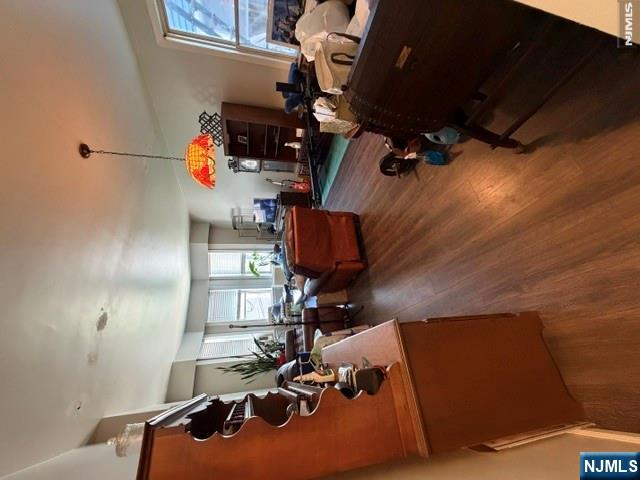 557 Hudson Avenue Property Photo 34