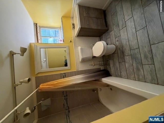 557 Hudson Avenue Property Photo 36
