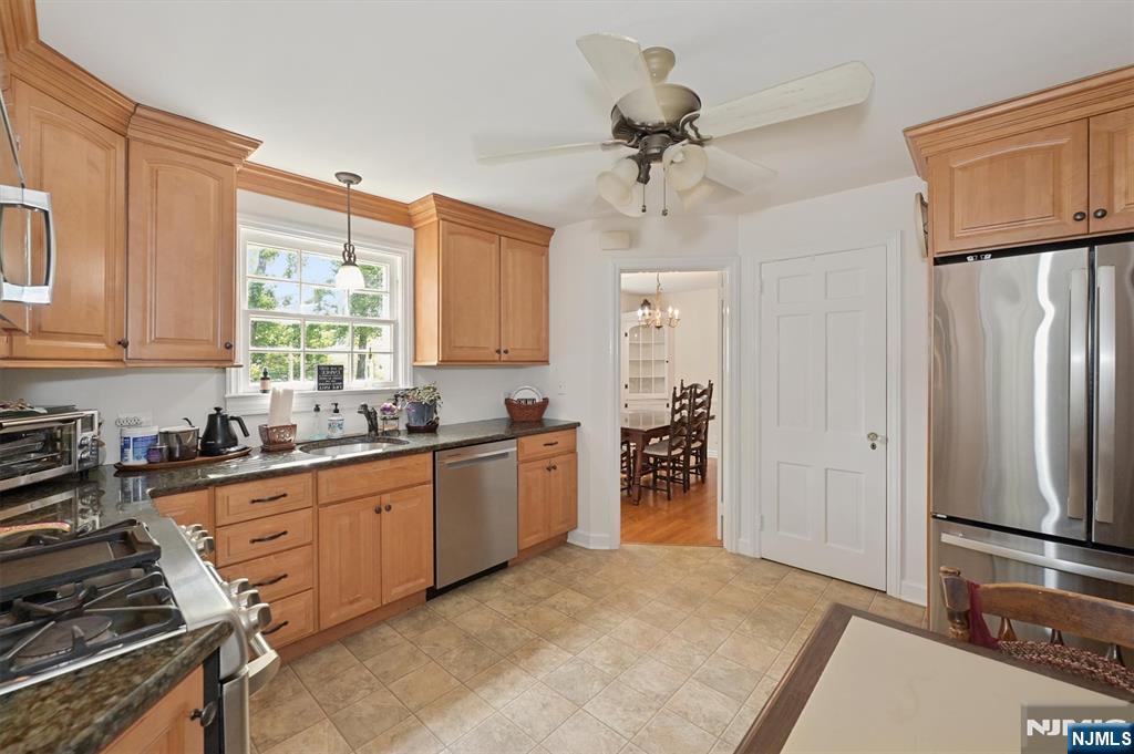 2 Newark Avenue Property Photo 6