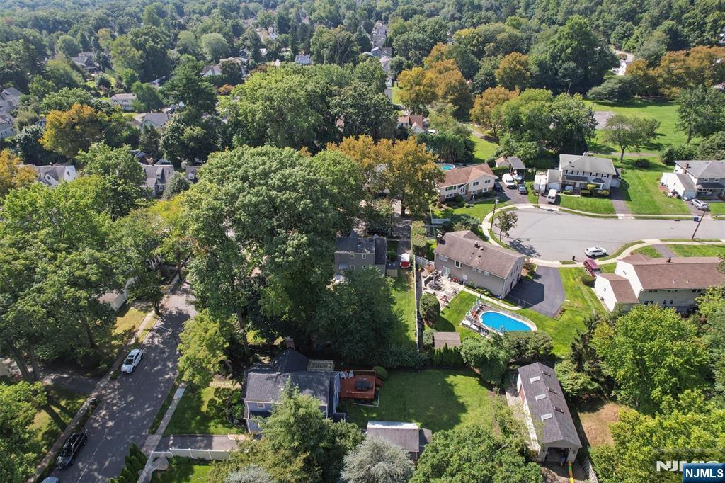 2 Newark Avenue Property Photo 36