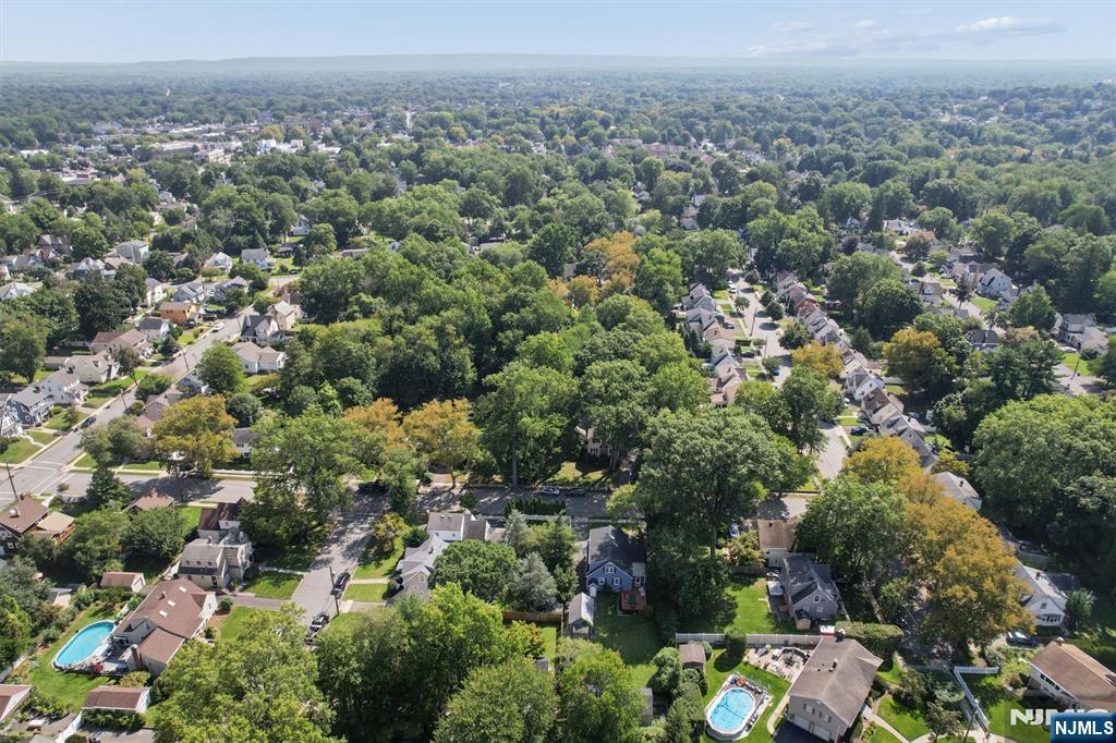 2 Newark Avenue Property Photo 38