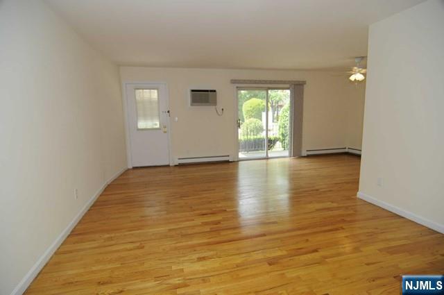 636 Godwin Avenue 5a Property Photo 8