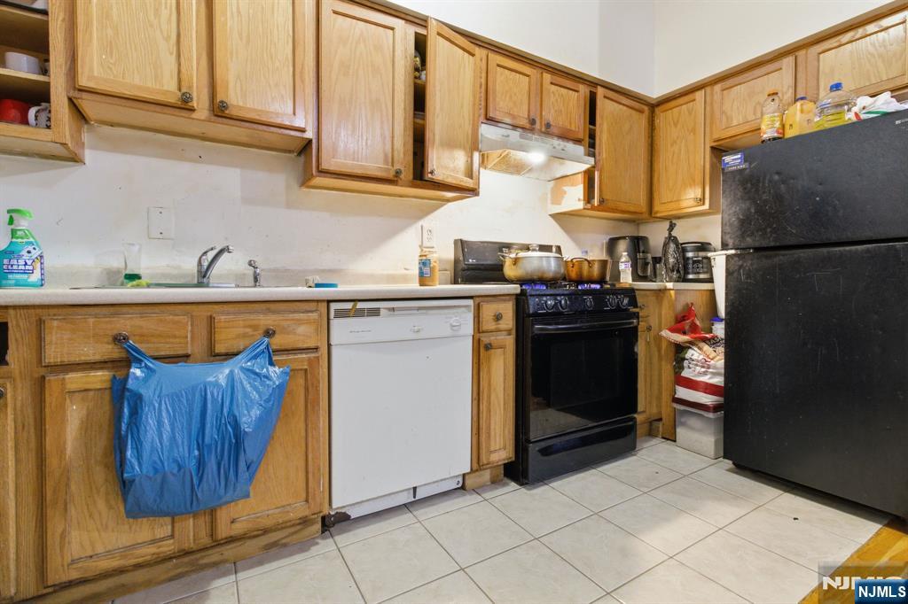 492 Springfield Avenue Property Photo 12
