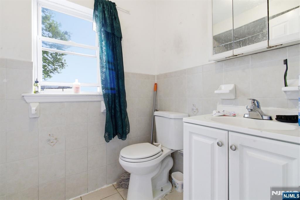 492 Springfield Avenue Property Photo 14